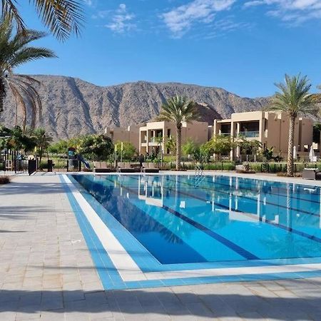 Two Bedroom Apartment Muscat Bay Exteriör bild