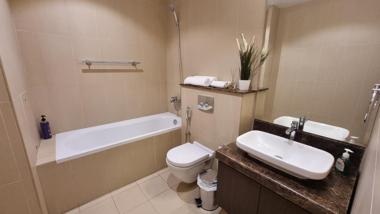 Two Bedroom Apartment Muscat Bay Exteriör bild